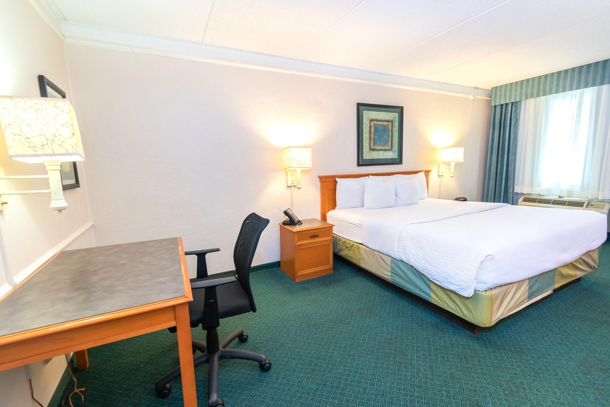 La Quinta Inn By Wyndham Clute Lake Jackson Екстериор снимка