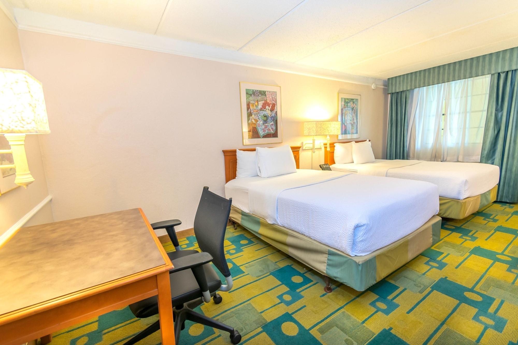La Quinta Inn By Wyndham Clute Lake Jackson Екстериор снимка