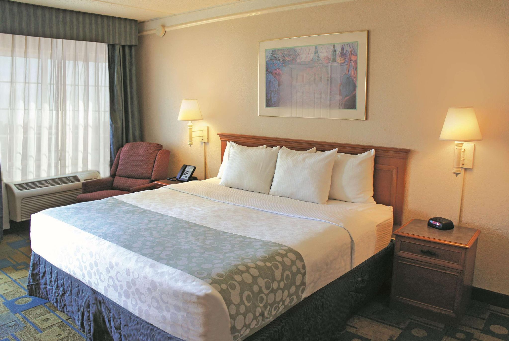 La Quinta Inn By Wyndham Clute Lake Jackson Екстериор снимка