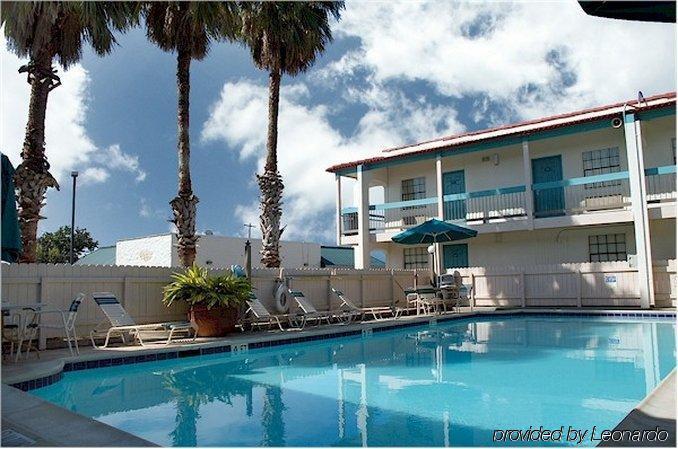 La Quinta Inn By Wyndham Clute Lake Jackson Съоръжения снимка